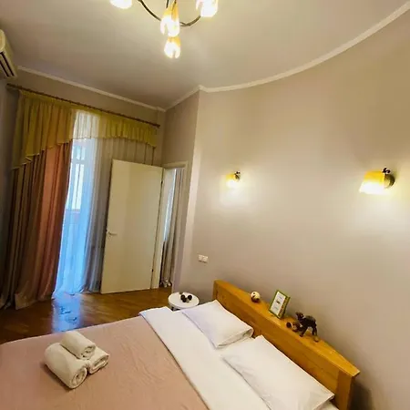 Real Home Apartments In Kiev Center Exterior photo