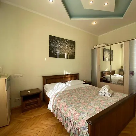 Real Home Apartments In Kiev Center Exterior photo