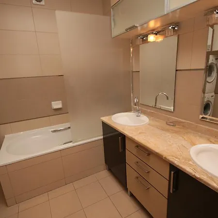Real Home Apartments In Kiev Center Exterior photo