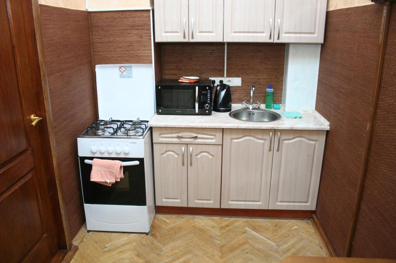 Real In Center Apartment Kiew