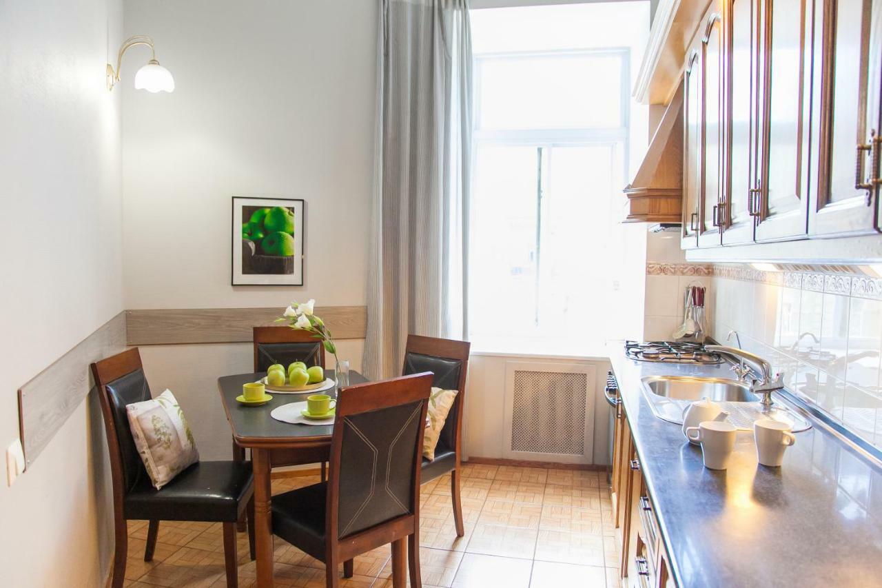 Apartment Real In Center