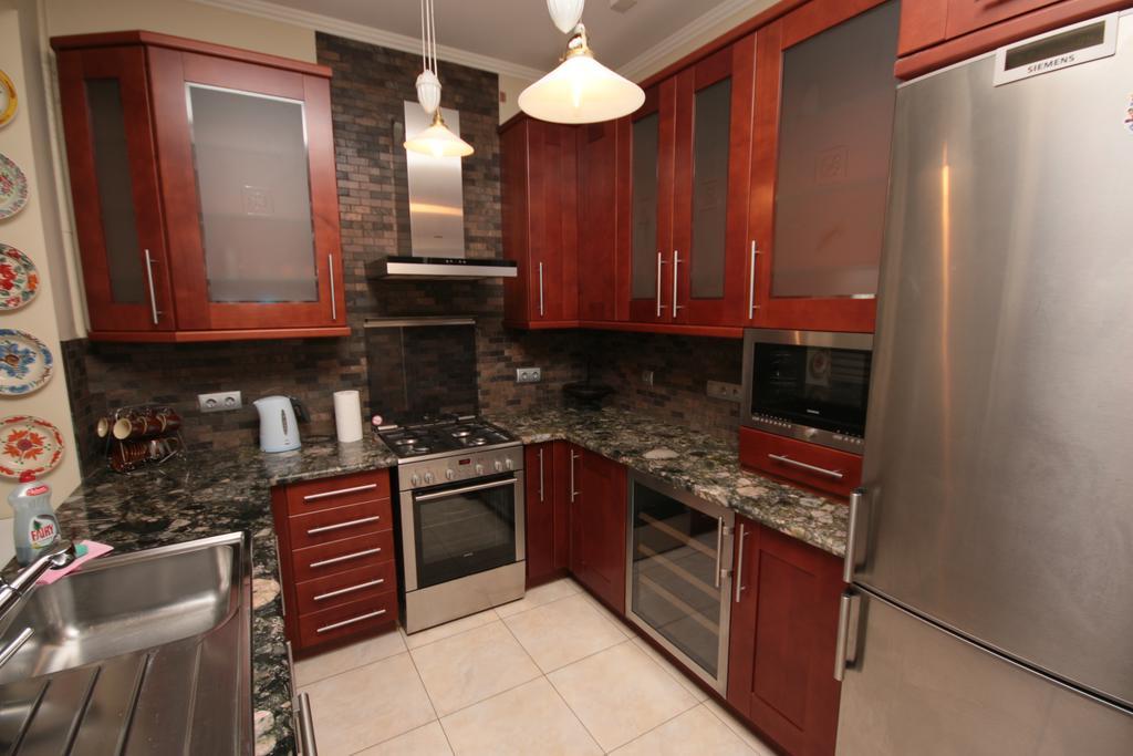 Apartment Real In Center Kyiv